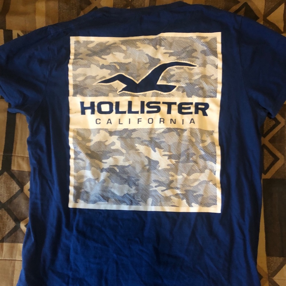 Hollister T Shirt